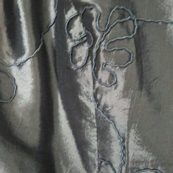 Elegant grey Carol Lin blouse top - Picture 3 of 4